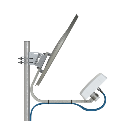 Офсетный  облучатель - AX-800 OFFSET MIMO 2x2 - 4G LTE800, 3G UMTS900 сбоку